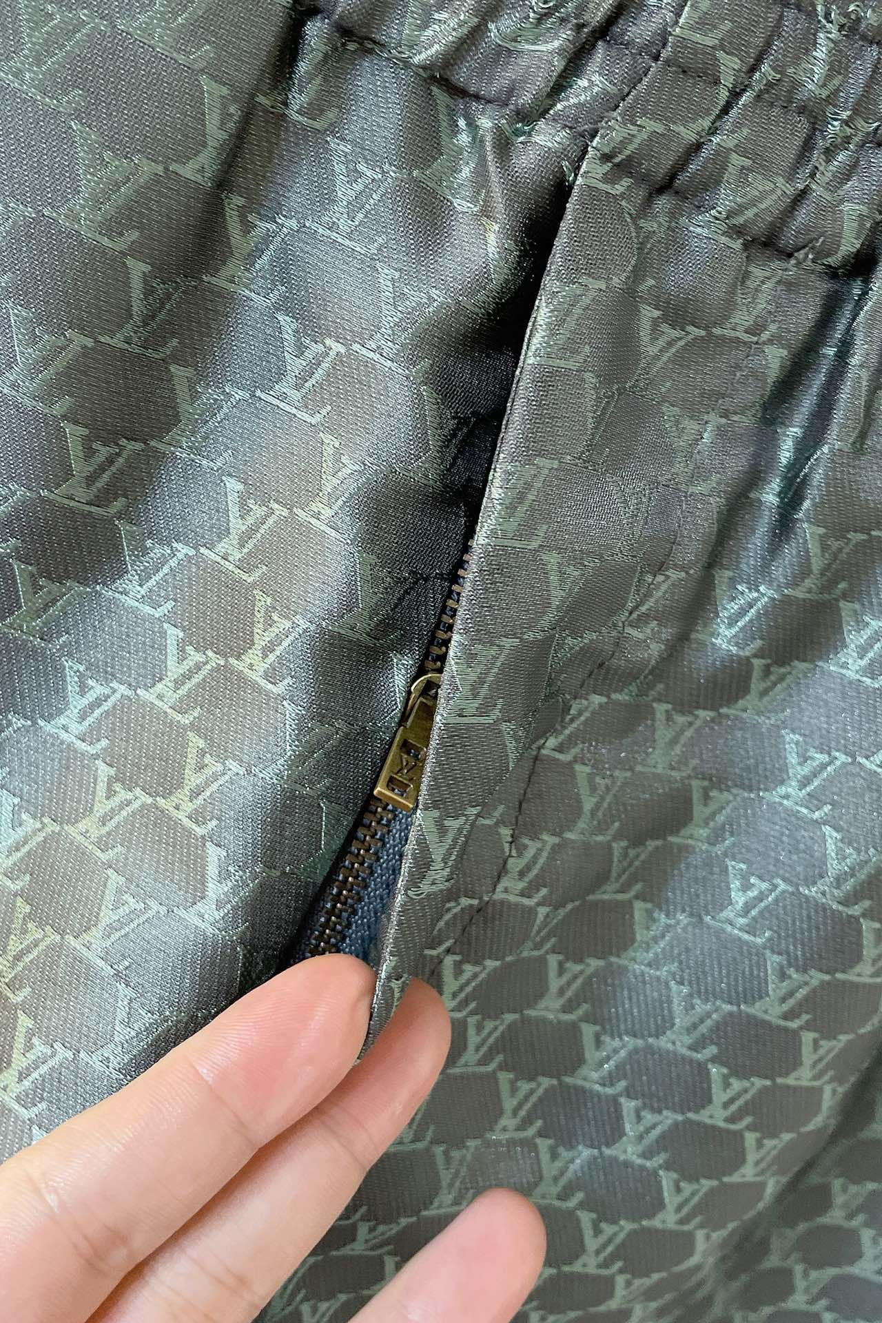 LV Drawstring Jacquard Silk-Blend Shorts