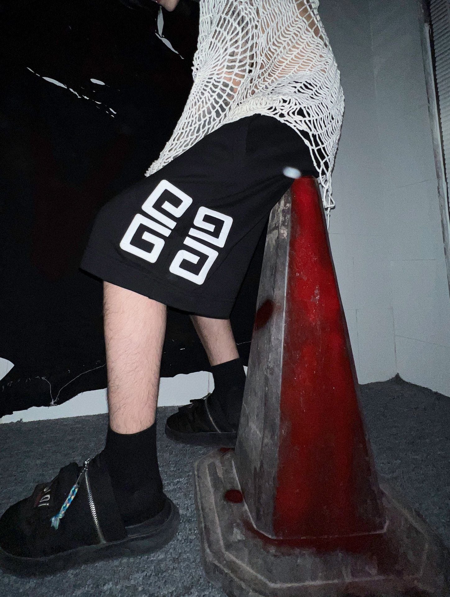 Givenchy 4G bermuda shorts in fleece