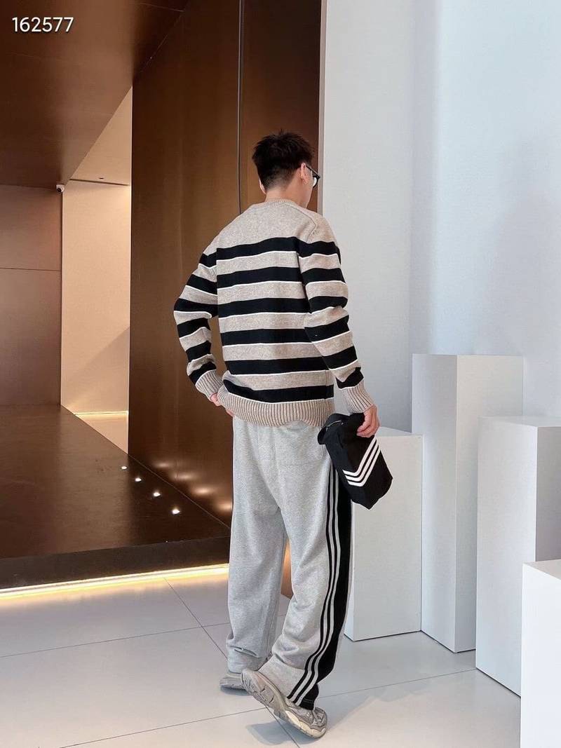 crew neck sweater in wool