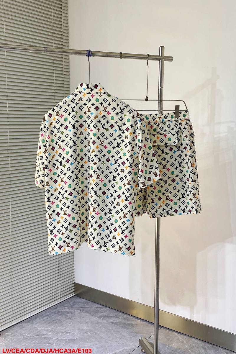 LV Monogram Printed Short-Sleeved Silk Shirt+Monogram Printed Silk Shorts