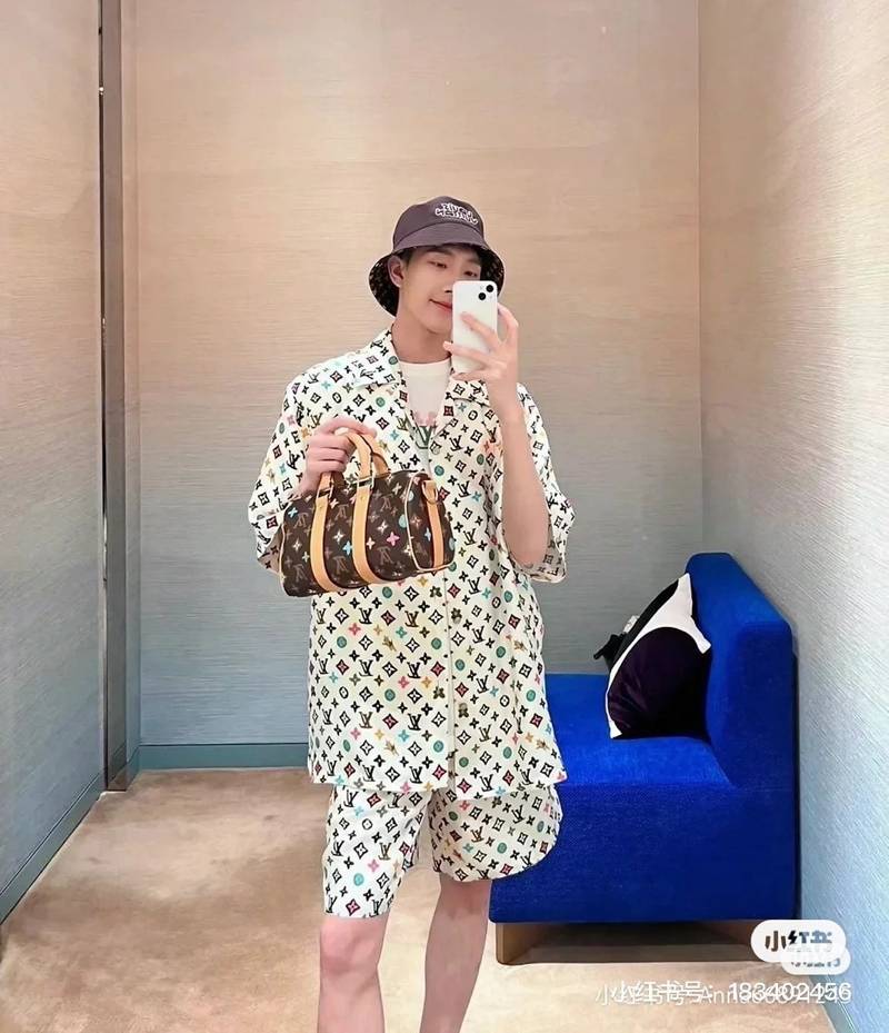 LV Monogram Printed Short-Sleeved Silk Shirt+Monogram Printed Silk Shorts