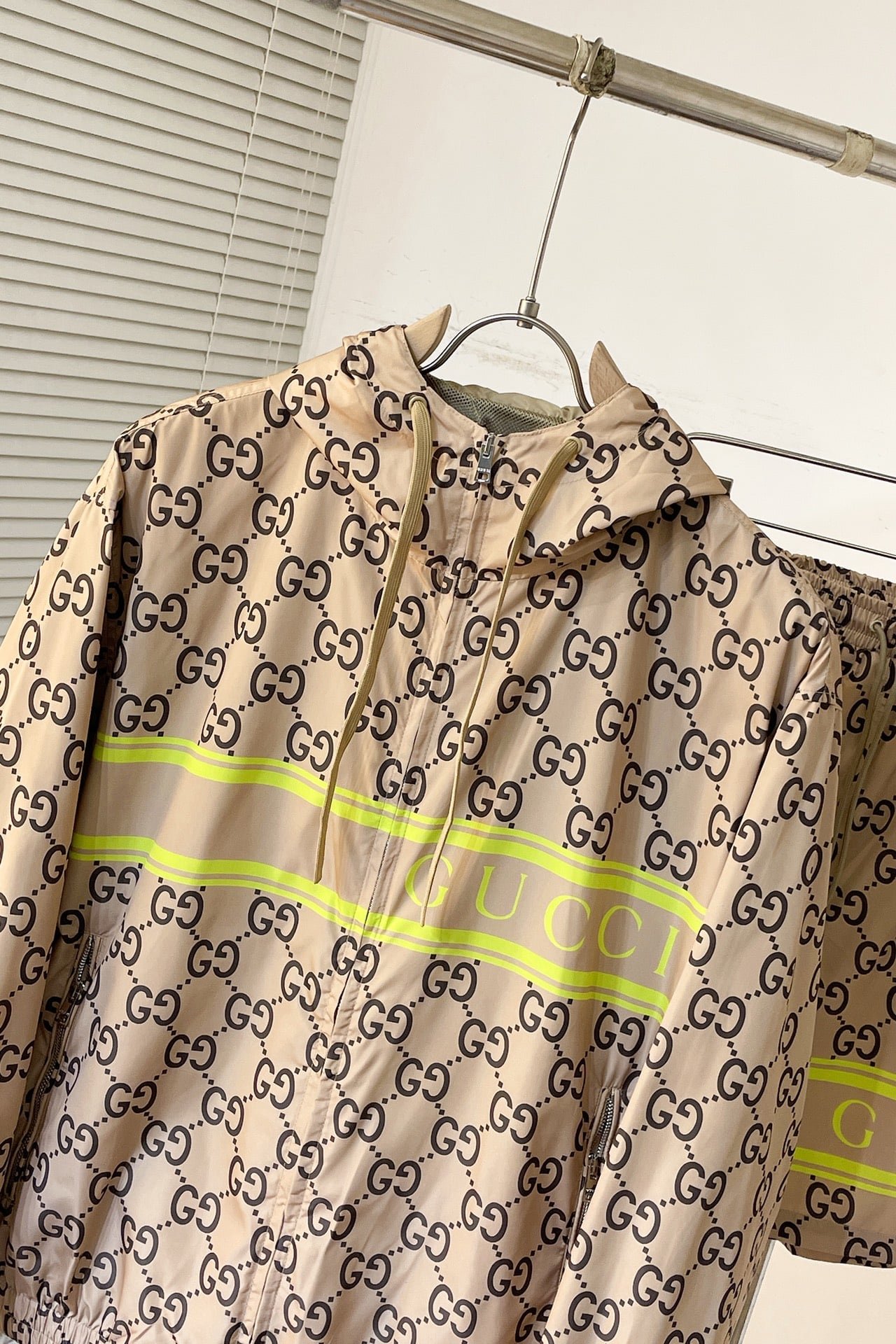 Gucci light nylon GG print hooded jacket+shorts