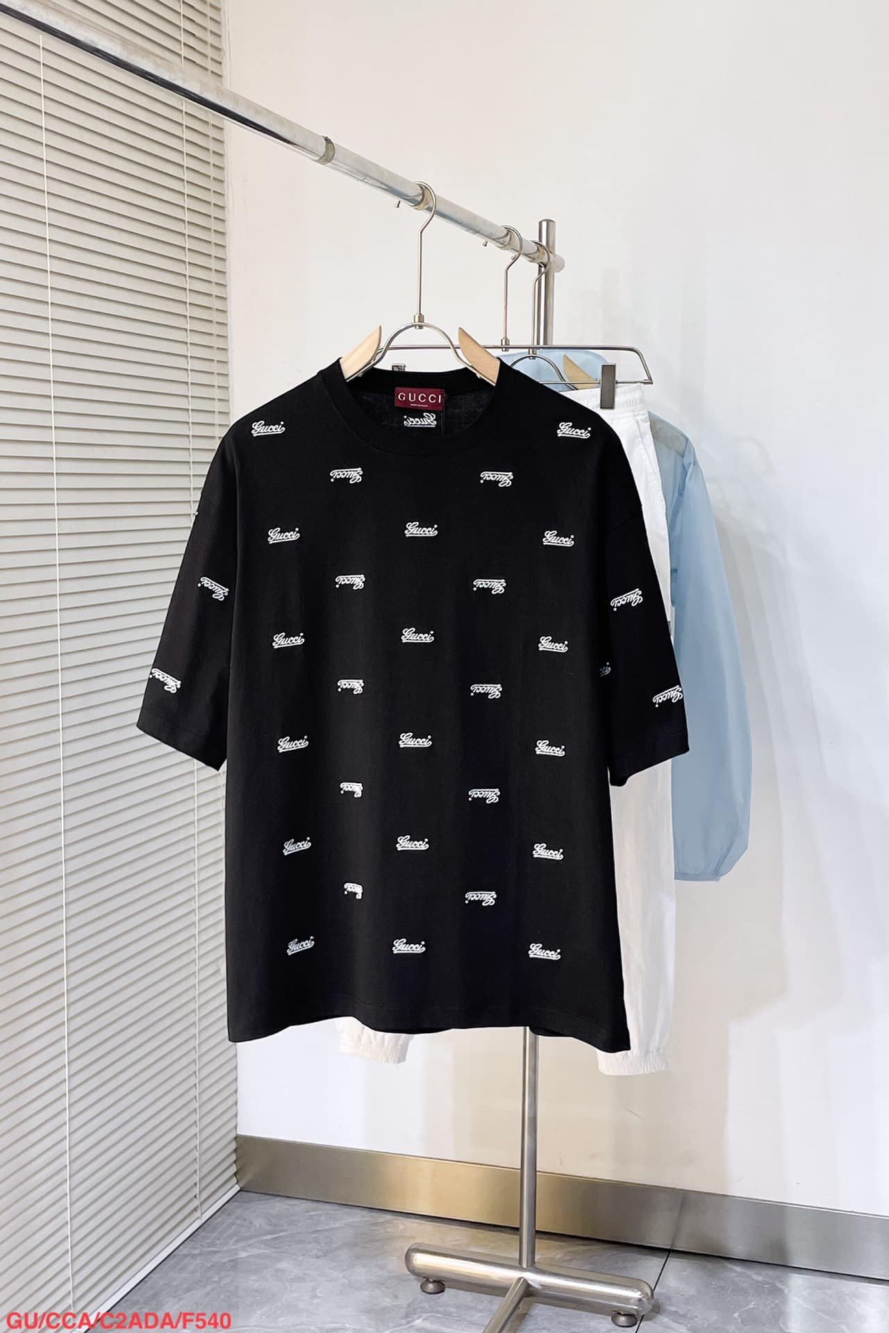 Gucci cotton jersey t-shirt with embroidery