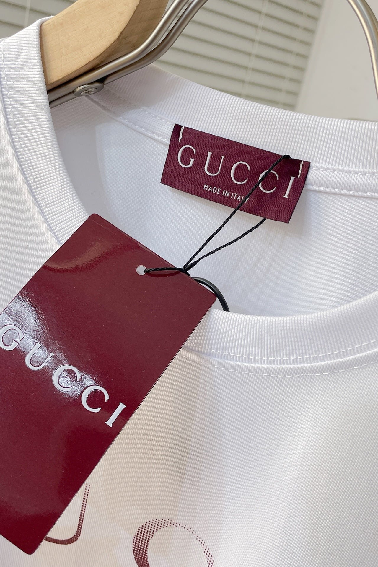Cotton jersey T-shirt with Gucci print