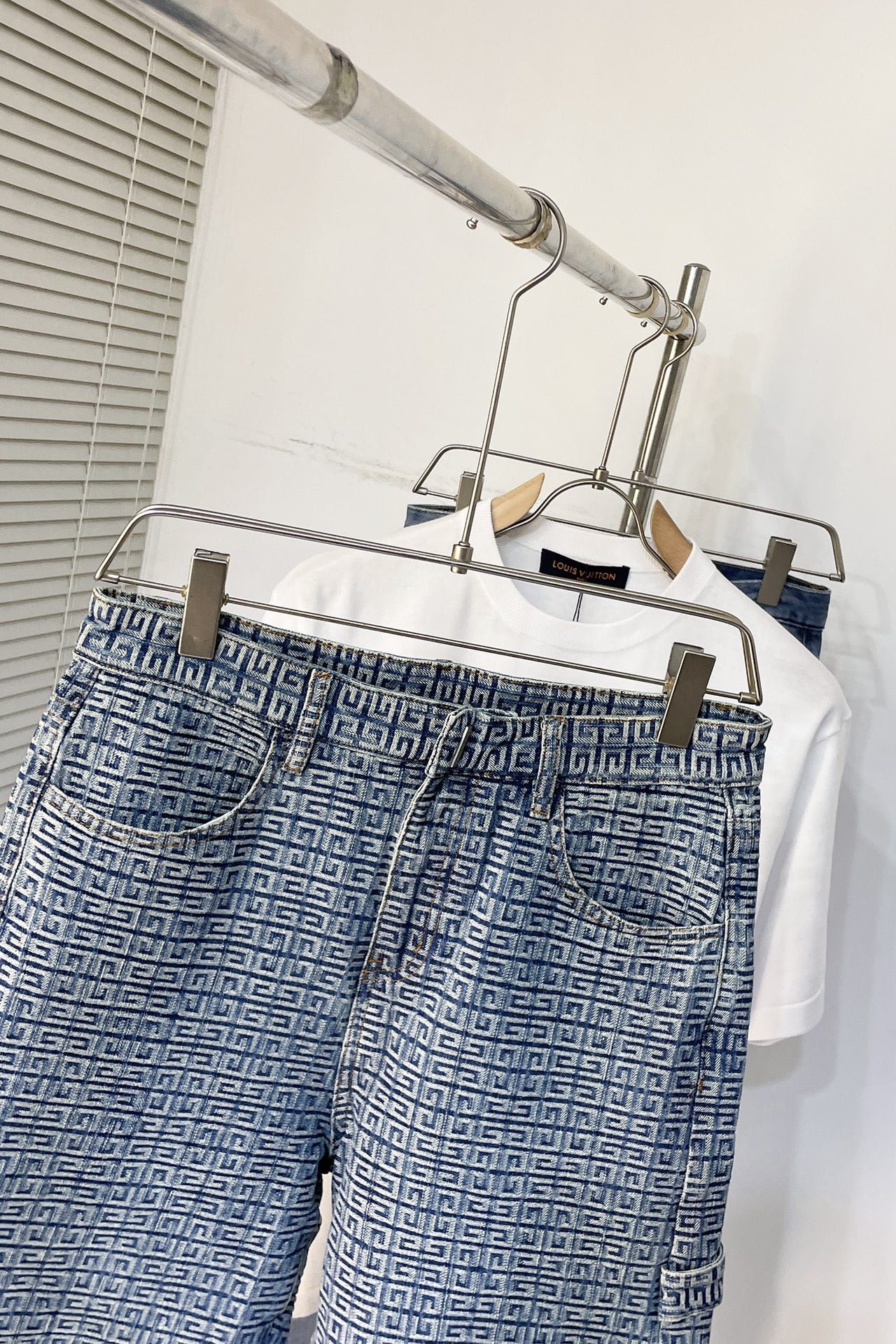 Givenchy 4G shorts in denim