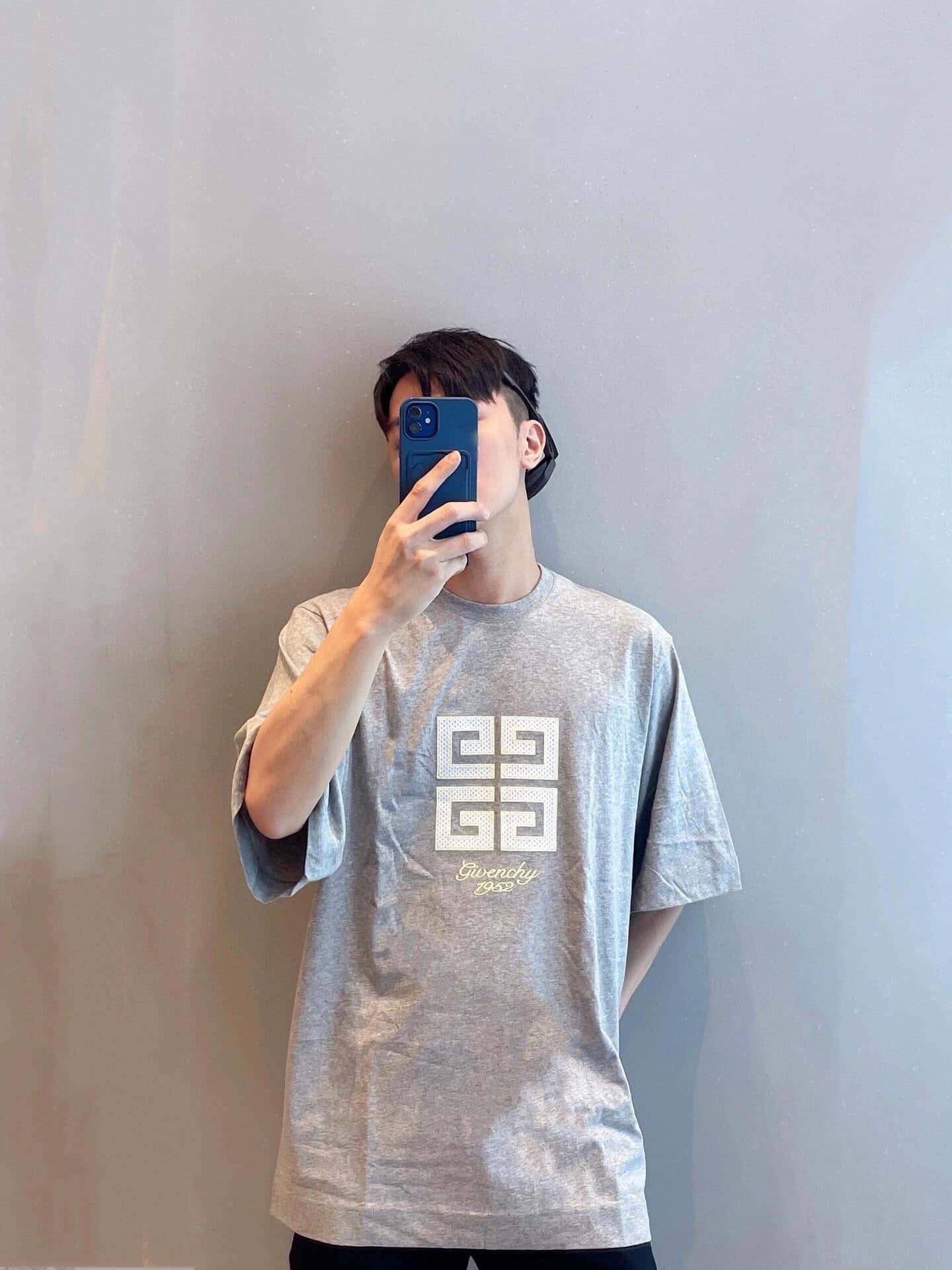 Givenchy 4G t-shirt in cotton