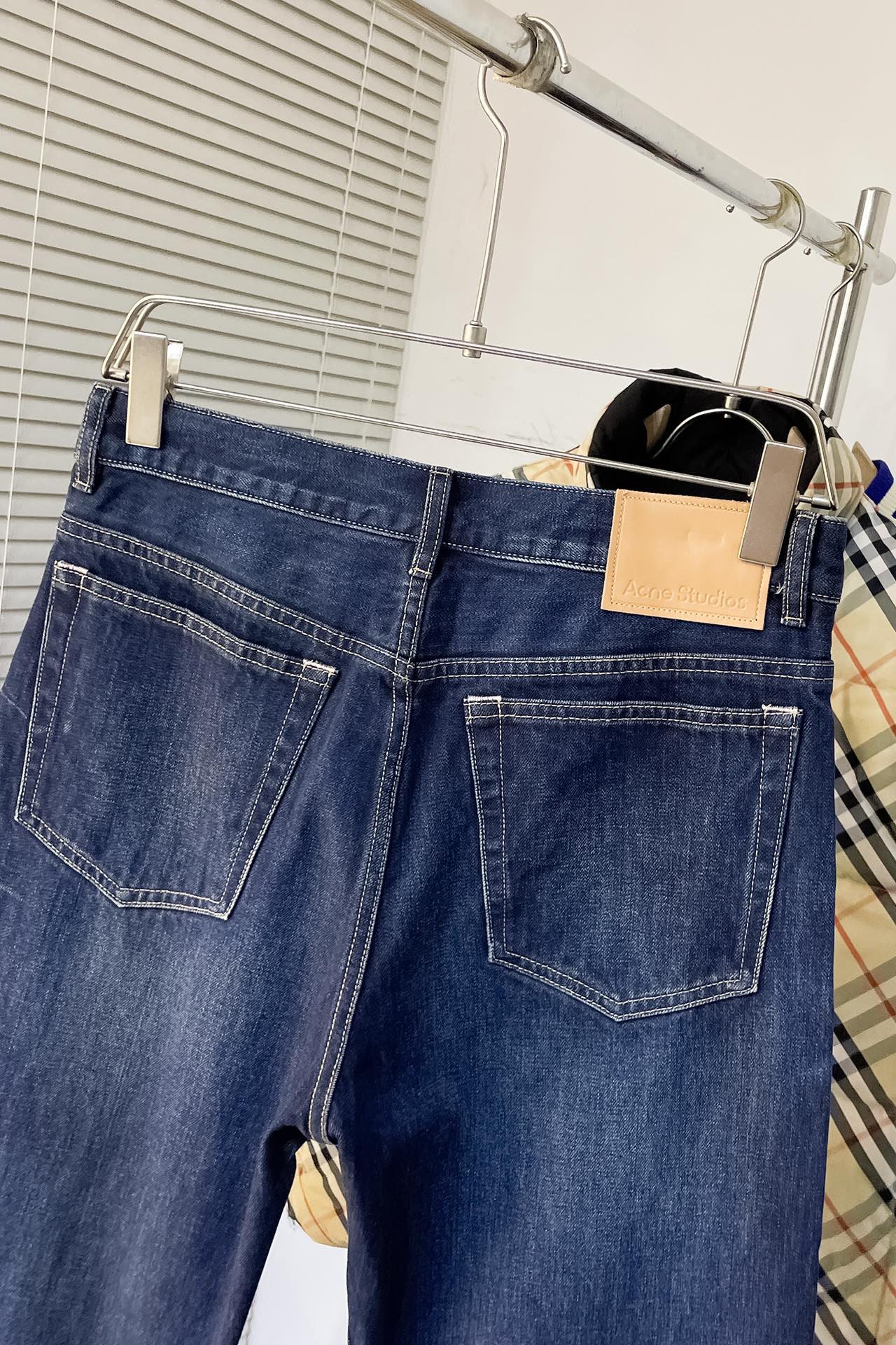 Loose fit jeans