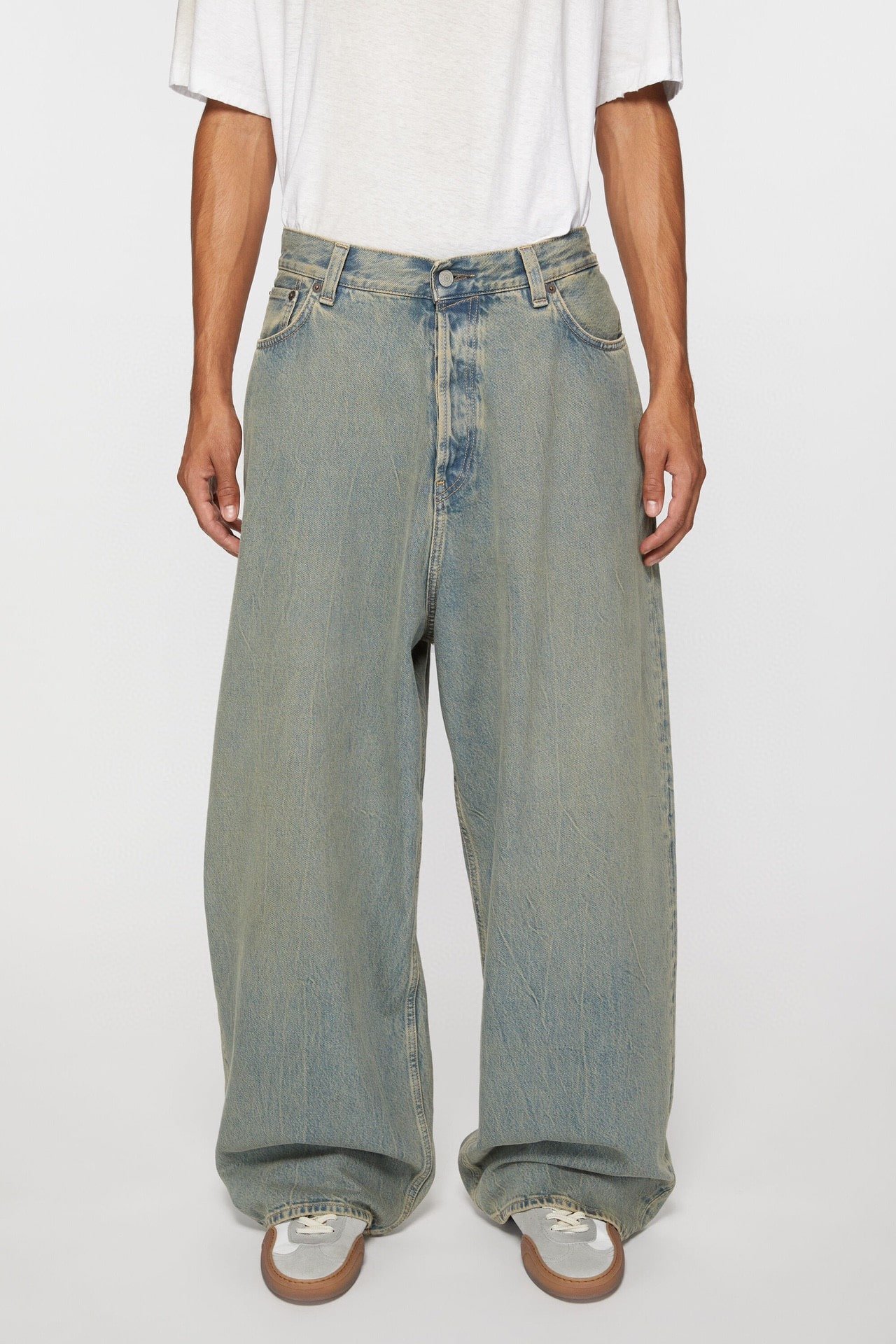 Super baggy fit jeans