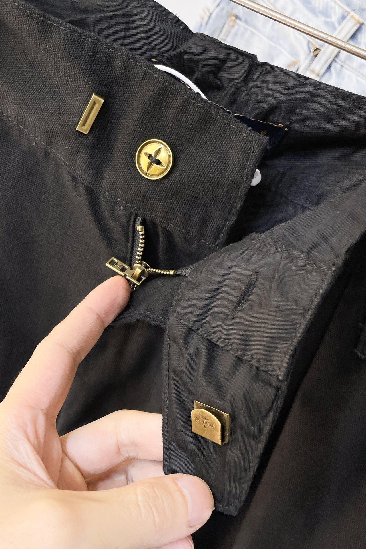 LV Cotton Utility Cargo Shorts