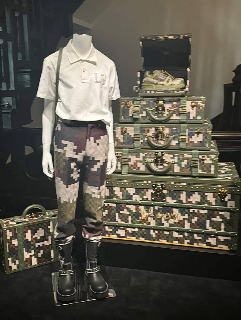 LV Poplin Polo With Embroidered LV Patch