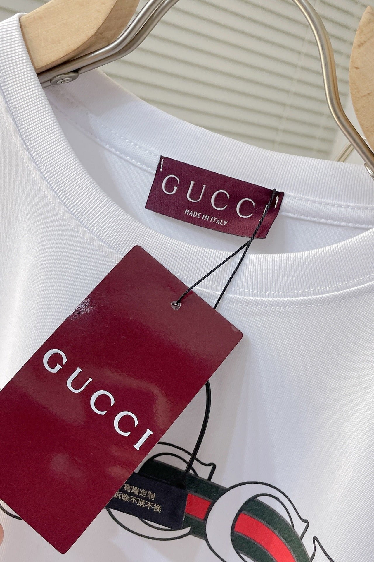 Cotton jersey T-shirt with gucci print