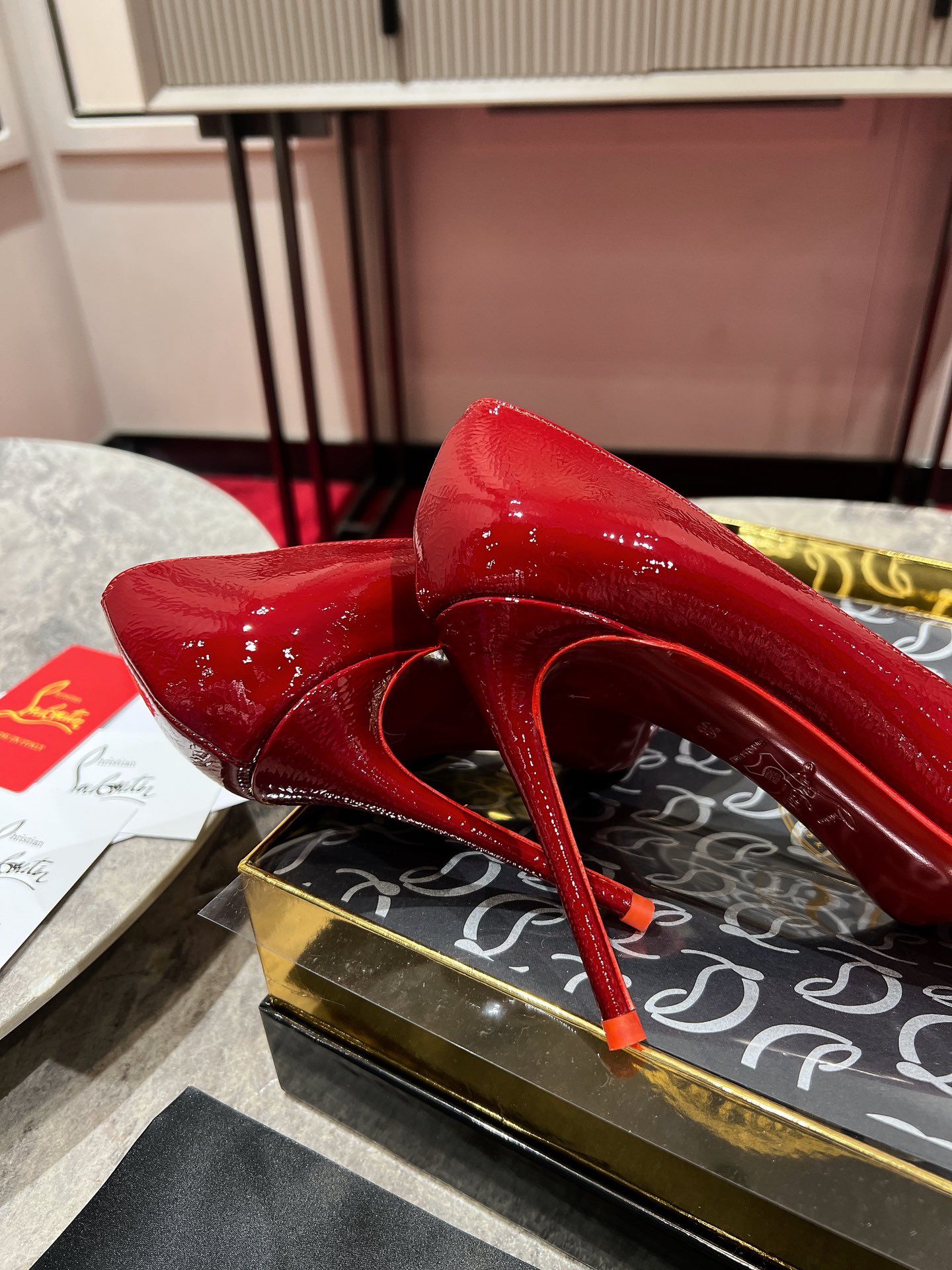 Louboutin So Kate 100 mm Pumps - Vog patent leather - Loubi - Women Red
