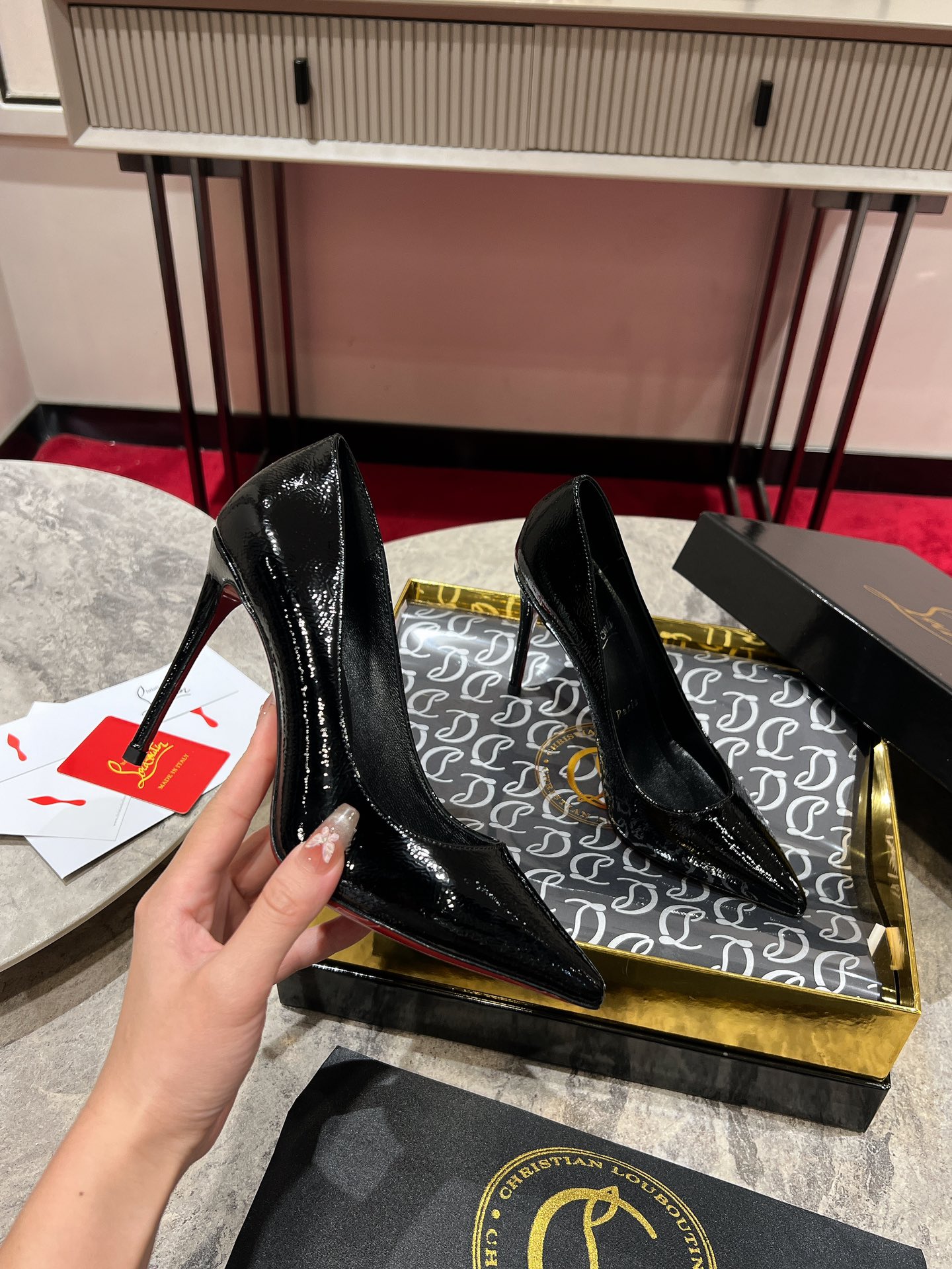 Louboutin So Kate 100 mm Pumps - Vog patent leather - Loubi - Women Black