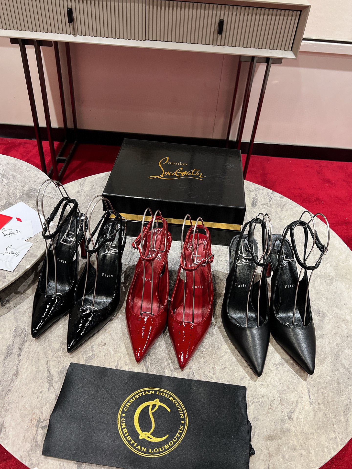 Louboutin Condora Strap 100 mm Strappy pumps - Vog patent leather - Loubi - Women Black color