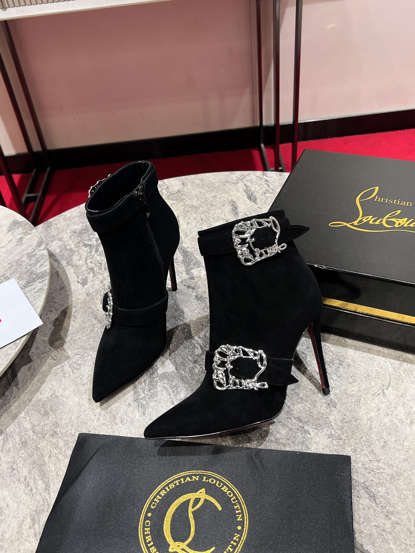 Louboutin Giddylina Booty 100 mm Low Boots - Calf leather - Black - Women