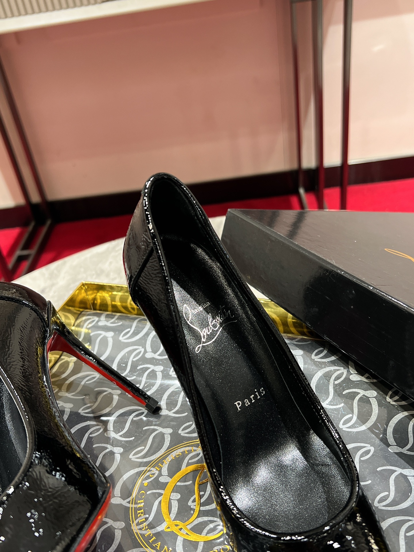Louboutin Sporty Kate 100 mm Pumps - Vog patent leather - Loubi - Women