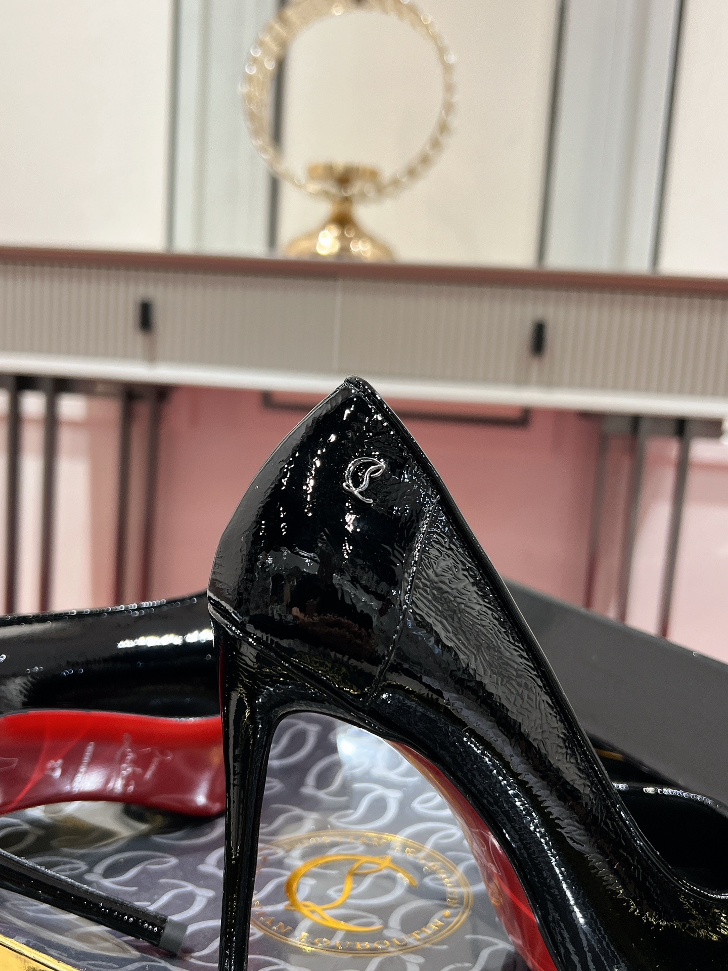 Louboutin Sporty Kate 100 mm Pumps - Vog patent leather - Loubi - Women