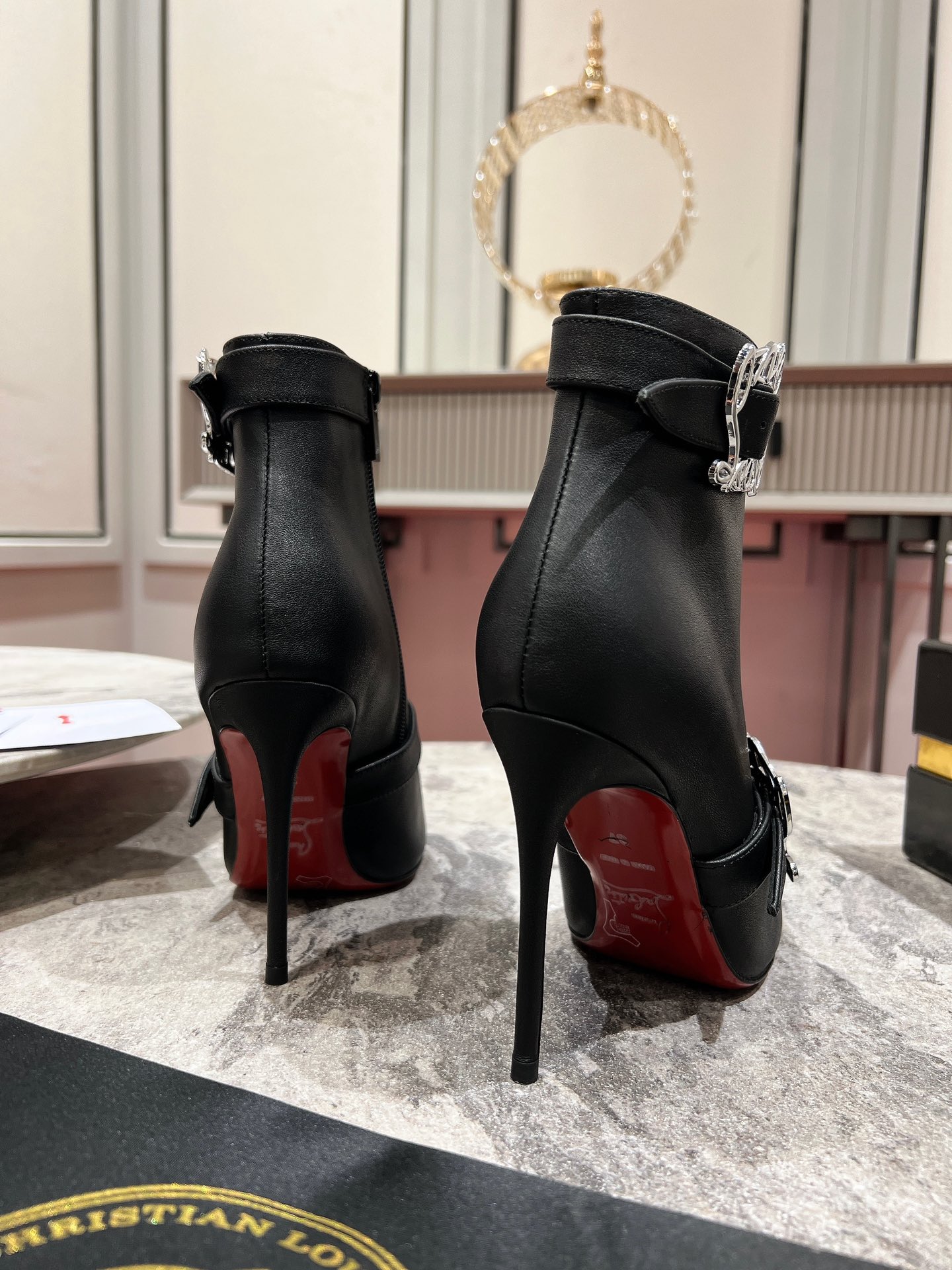 Louboutin Giddylina Booty 100 mm Low Boots - Calf leather - Black - Women