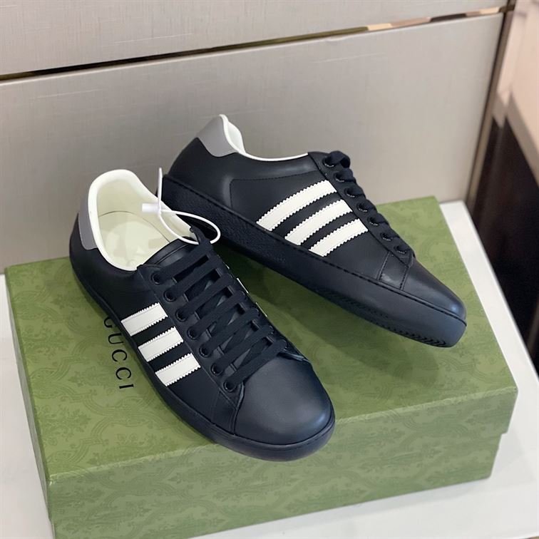 GUCCI MEN S GG SNEAKER   GCC035