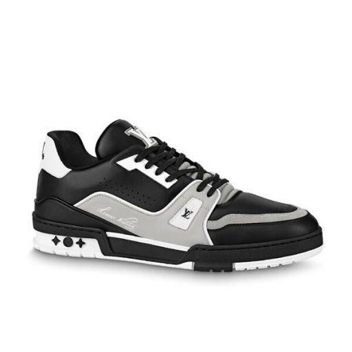 LOUIS VUITTON TRAINER SNEAKER BLACK   LVS126