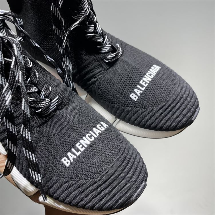 BALENCIAGA MEN S SPEED 2.0 LACE-UP RECYCLED KNIT SNEAKER IN BLACK/WHITE   BLA033