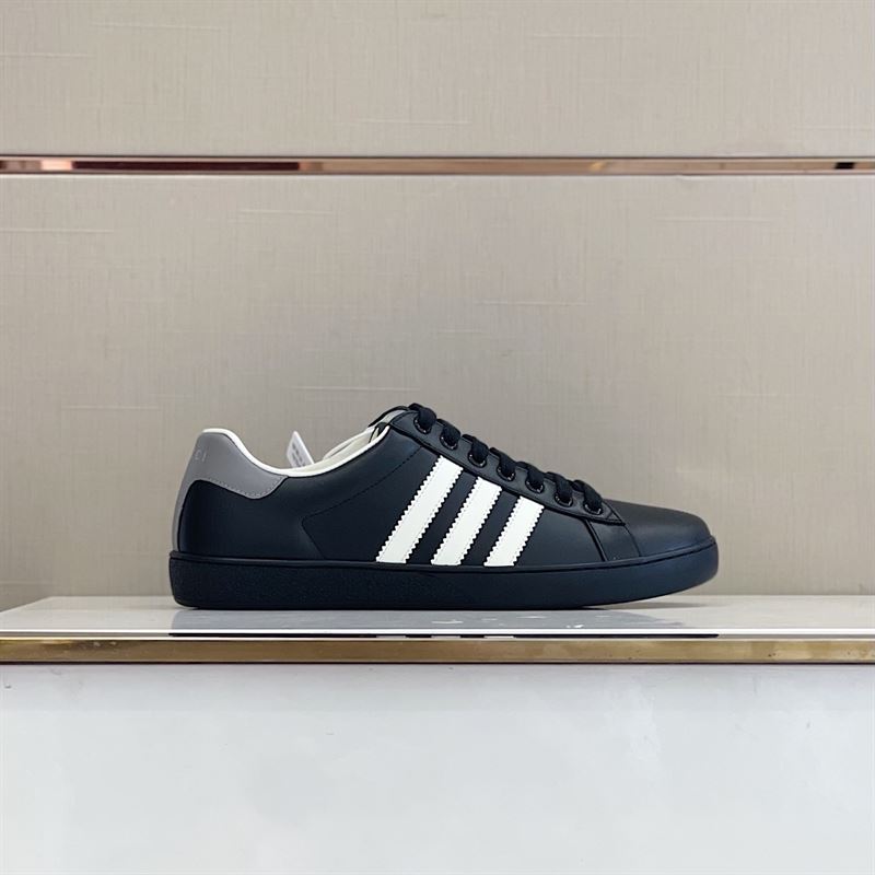 GUCCI MEN S GG SNEAKER   GCC035