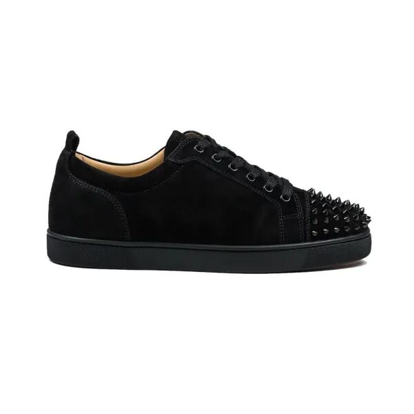 CHRISTIAN LOUBOUTIN LOW TOP SNEAKER   CLS001