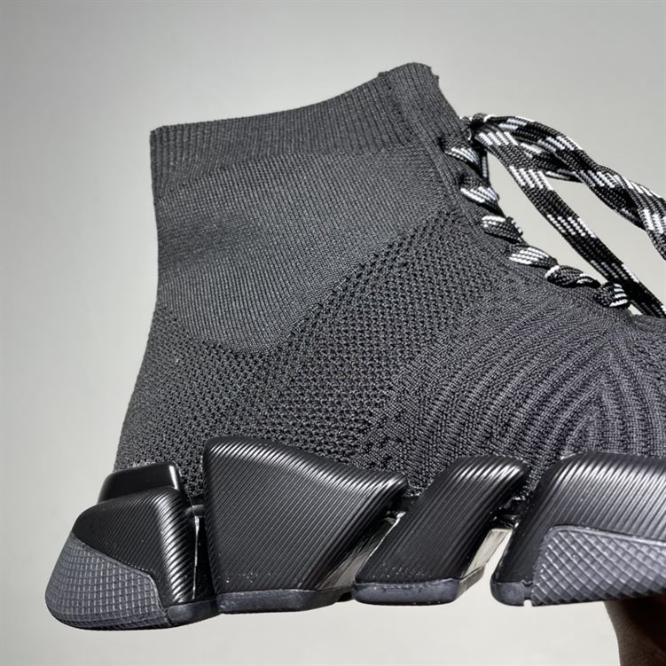 BALENCIAGA MEN S SPEED 2.0 LACE-UP RECYCLED KNIT SNEAKER IN BLACK   BLA031