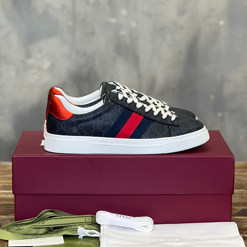 Gucci ACE Metal Tag Red And Blue Web Sneaker   GCC169