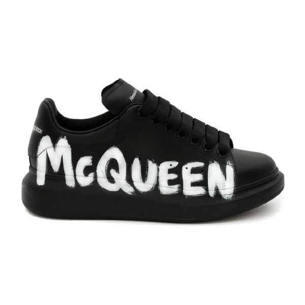 ALEXANDER MCQUEEN GRAFFITI OVERSIZED SNEAKER IN BLACK   ALD021