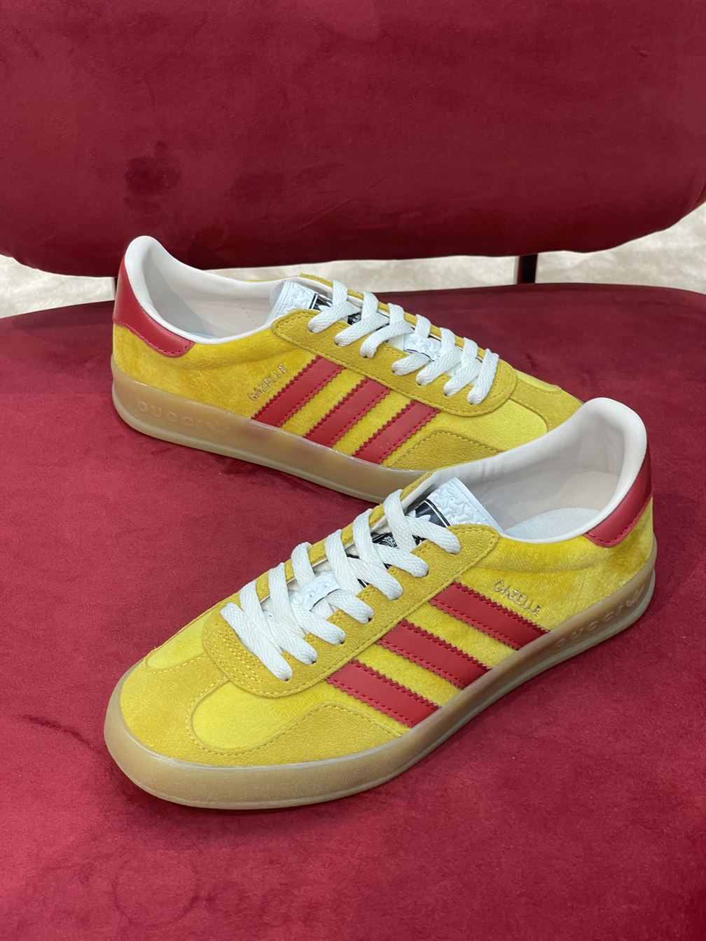 GUCCI X ADIDAS MENS GAZELLE SNEAKER   GCC023