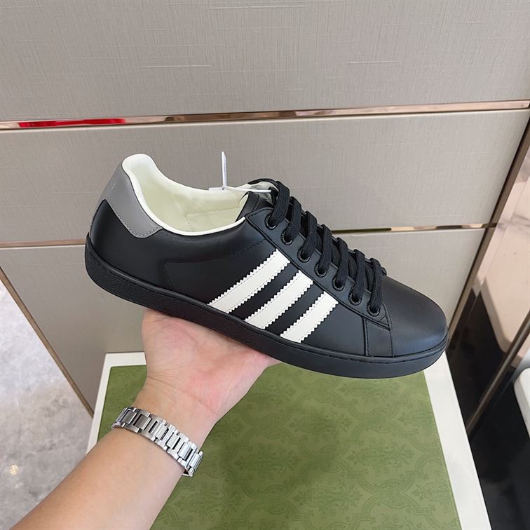 GUCCI MEN S GG SNEAKER   GCC035