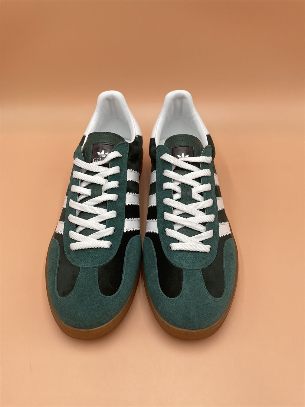 GUCCI X ADIDAS MENS GAZELLE SNEAKER   GCC021