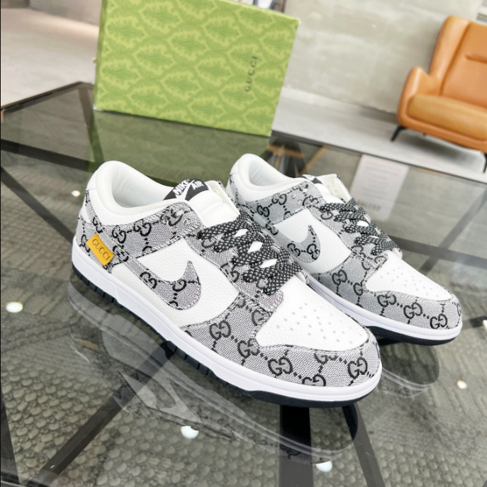 Gucci White Black Sneaker   GCC159