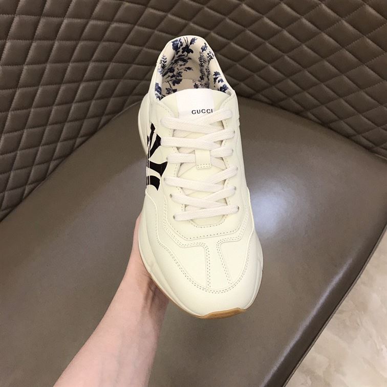 GUCCI LEATHER NY YANKEES SNEAKERS   GCC014