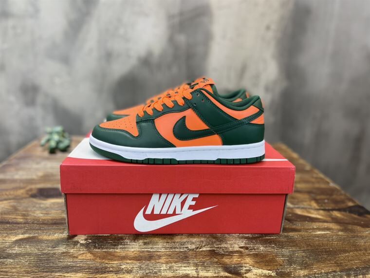 NIKE DUNK LOW MIAMI HURRICANES   NSN021