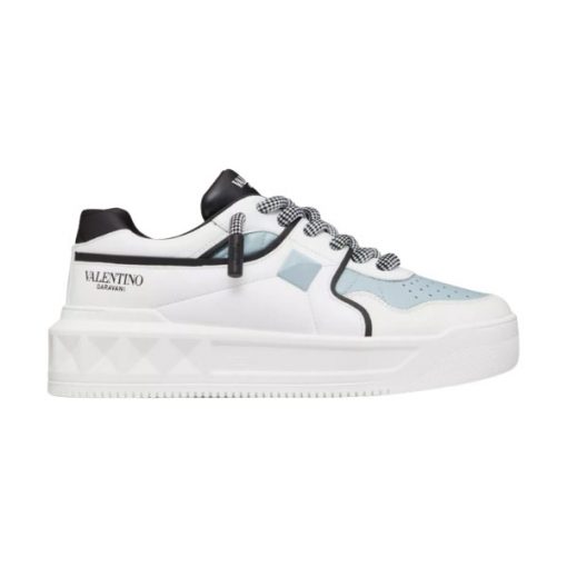VALENTINO ONE STUD XL NAPPA LEATHER LOW-TOP SNEAKER   VN007