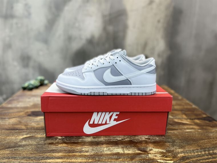 NIKE SB DUNK LOW RETRO WHITE GREY   NSN014