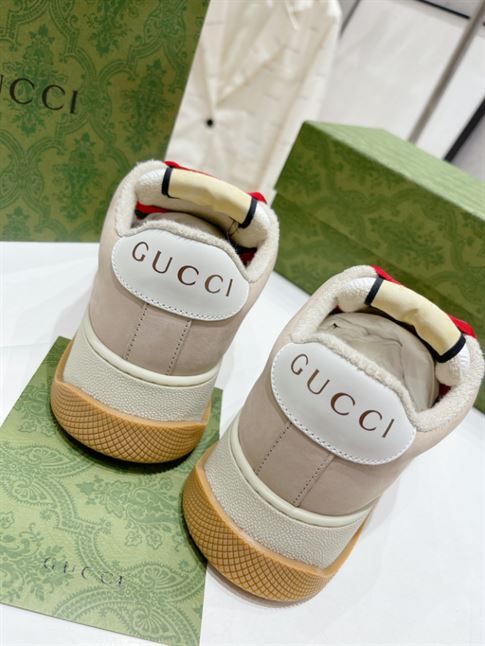 GUCCI SCREENER SNEAKERS IN GG LUREX AND NABUK   GCC123
