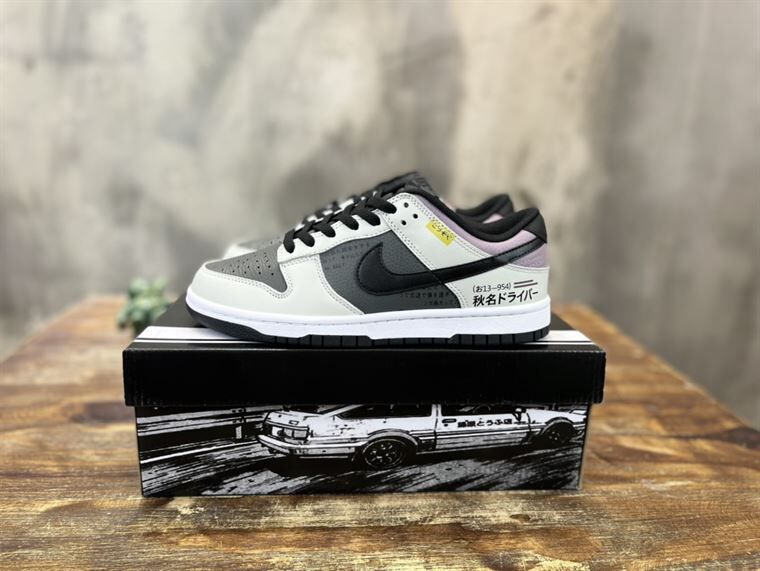 NIKE SB DUNK LOW SNEAKER   NSN008