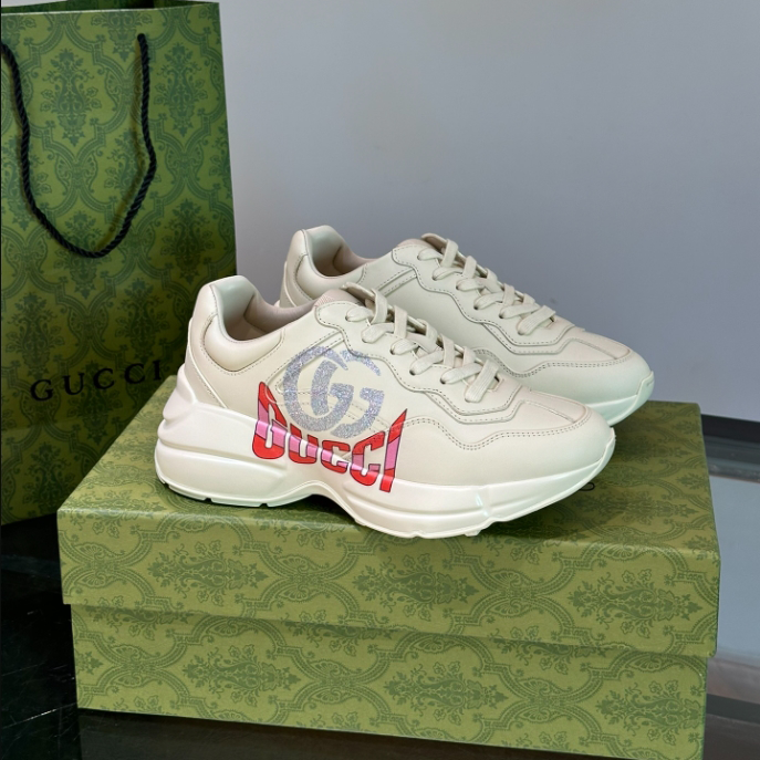 Gucci Ivory Leather Double G Sneaker   GCC175