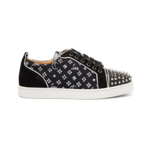 CHRISTIAN LOUBOUTIN LOW TOP SNEAKER   CLS003