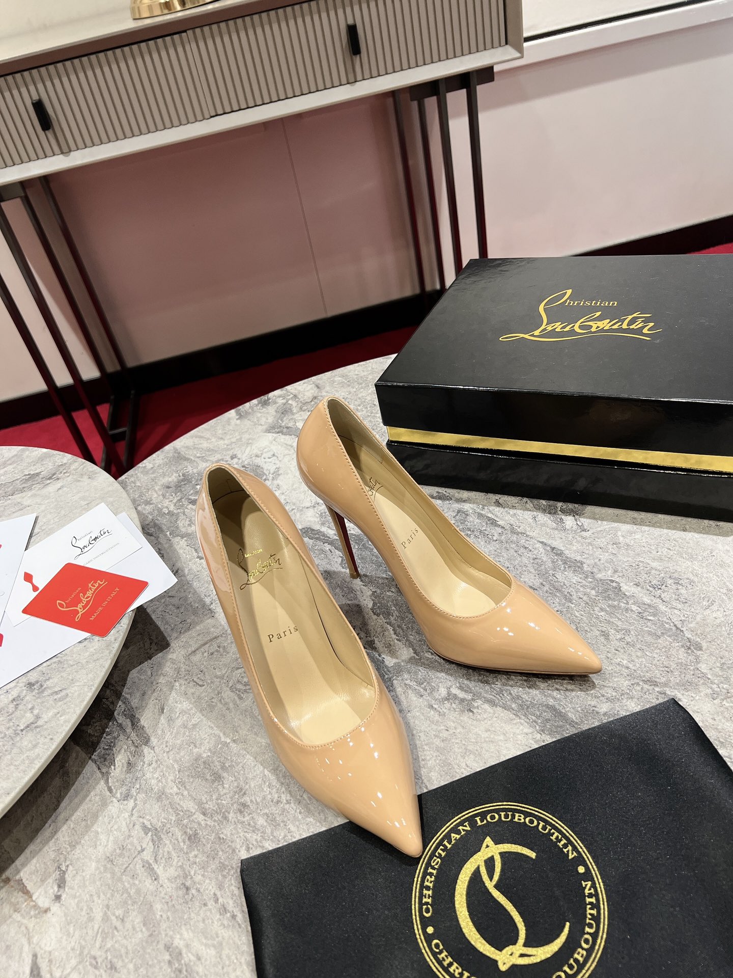 Louboutin So Kate120 mm Pumps - Patent calf leather - Black - Women