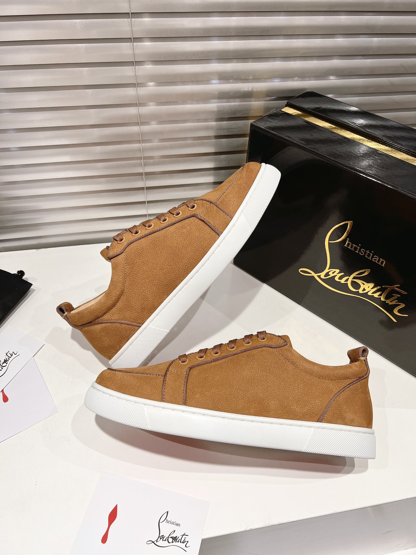 Christian Louboutin Rantulow Sneakers Brown