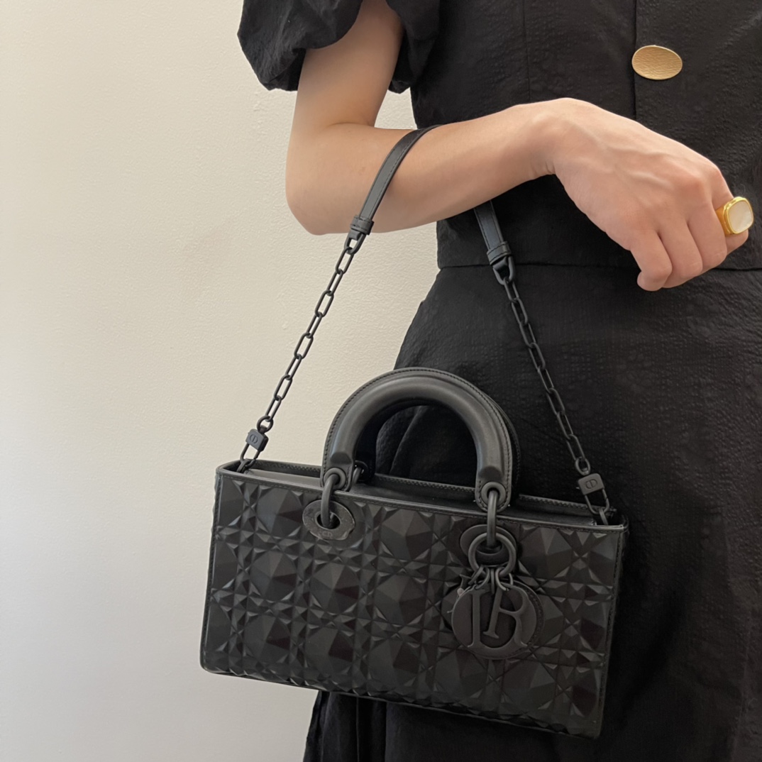 Dior-Joy Lady Diamond Edition Cannage-black