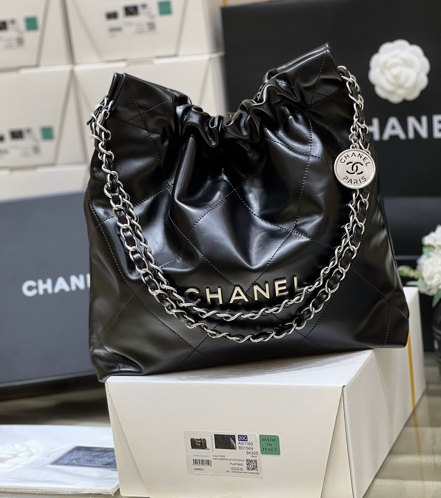 CHANEL 22bag