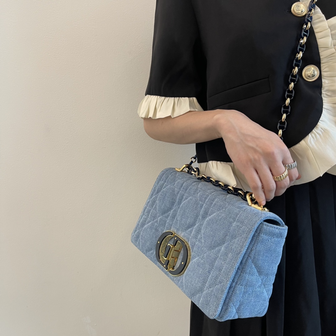 Dior Miss Caro Mini Bag-blue