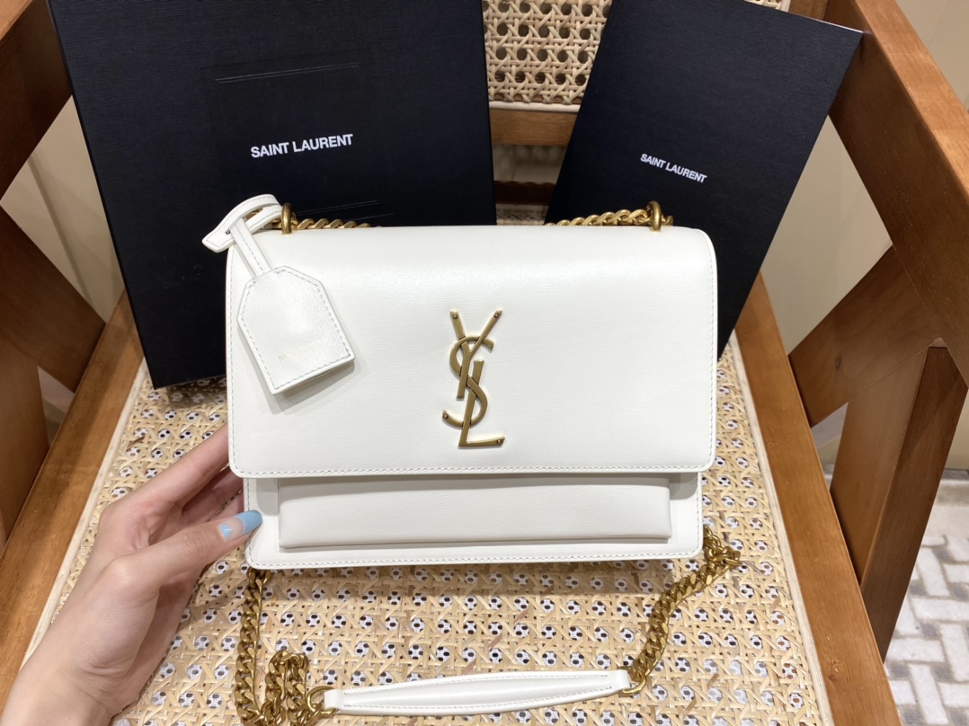 YSL SAINT LAURENT
