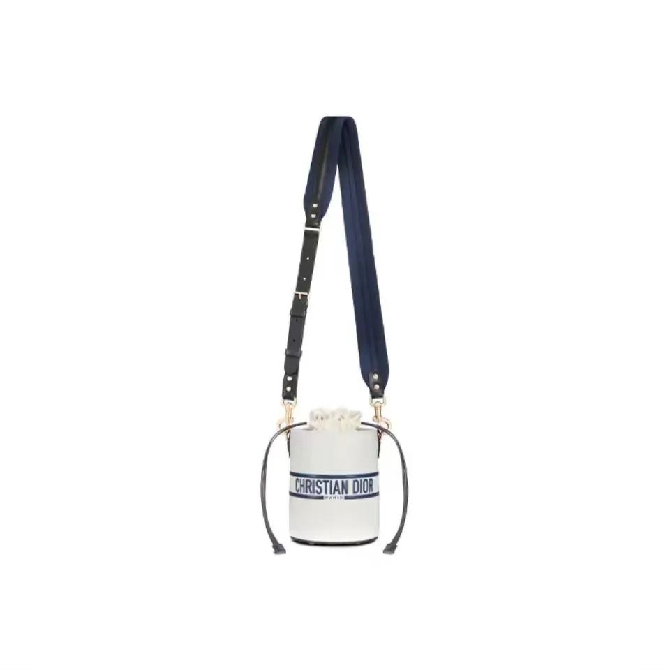 DIOR VIBE Bucket Bag