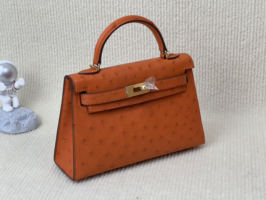 Hermès Mini Kelly 19CM Ostrich Leather bag